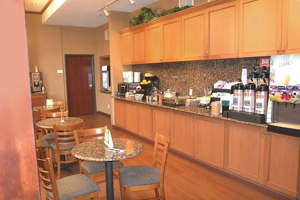 Hotel La Quinta By Wyndham Portland Airport