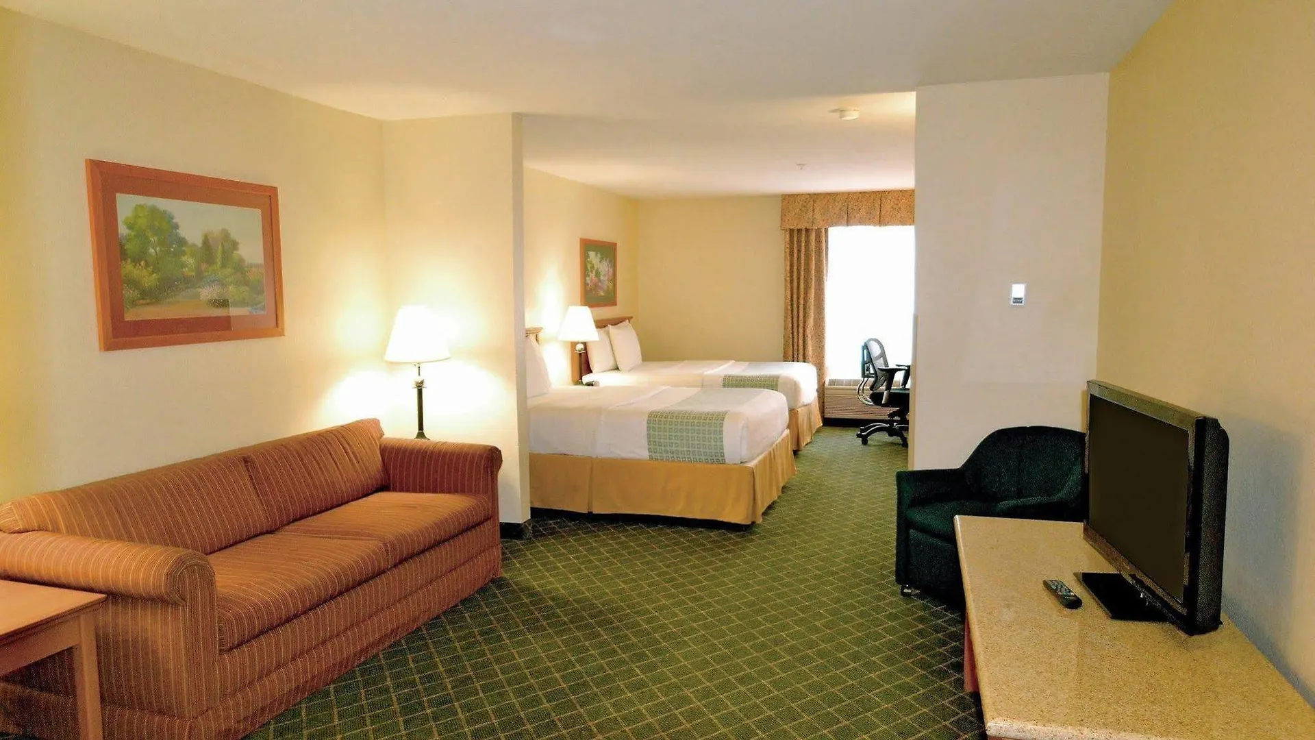 Hotel La Quinta By Wyndham Portland Airport 3*,